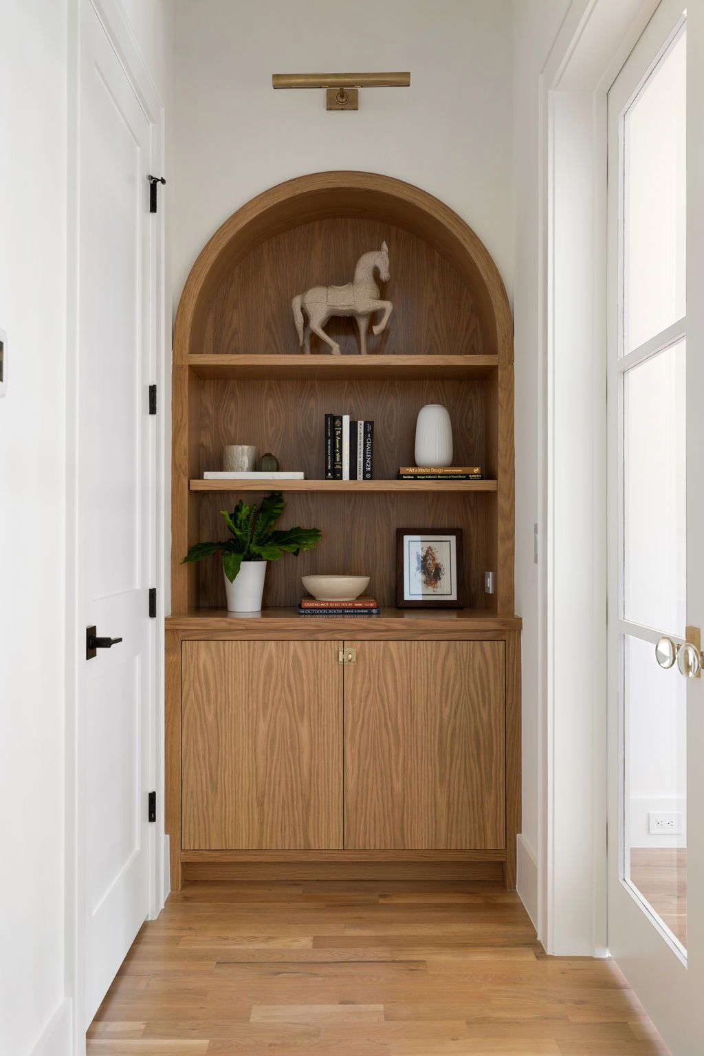 Hall way cabinet detail